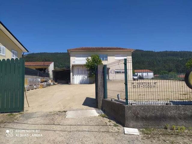 Armazém T0 - Carregosa, Oliveira de Azeméis, Aveiro - Imagem grande