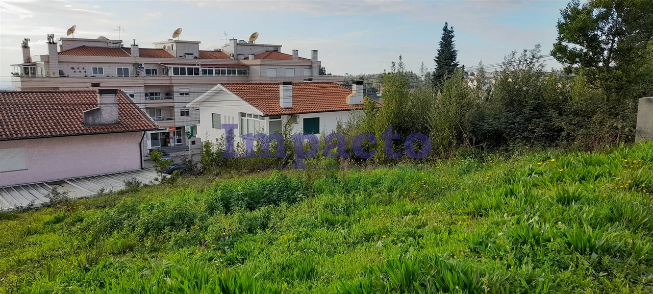 Terreno Urbano - Vila de Cucujães, Oliveira de Azeméis, Aveiro