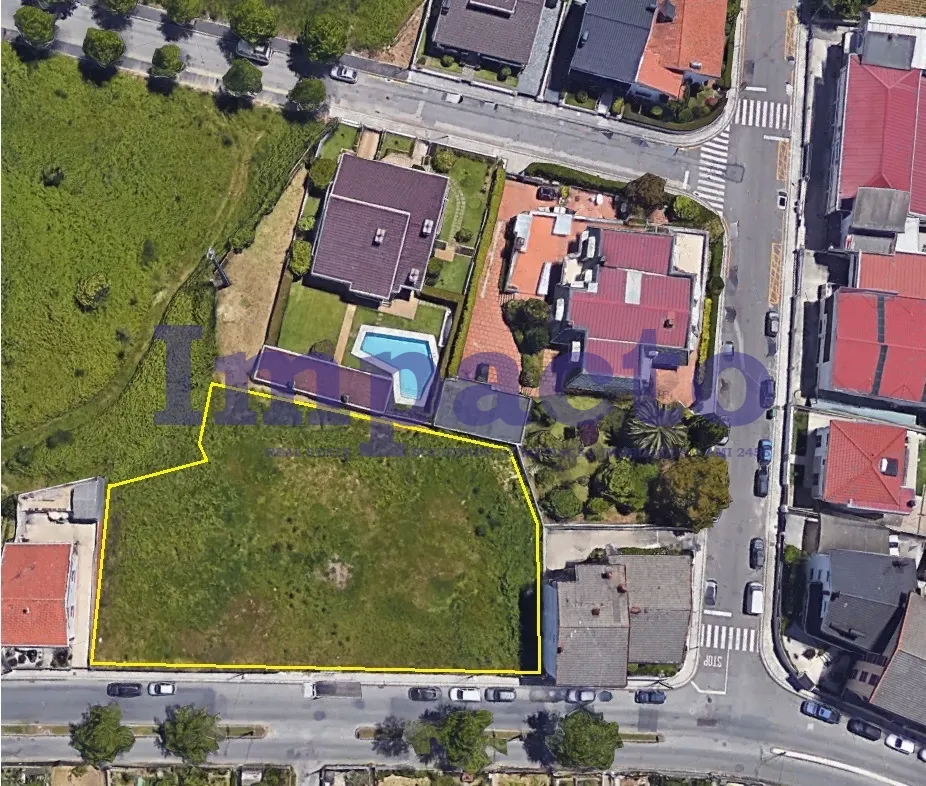 Terreno R�stico - S�o Jo�o da Madeira, S�o Jo�o da Madeira, Aveiro