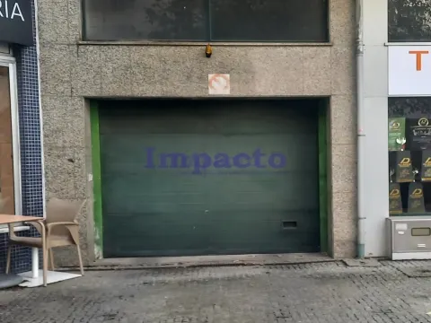 Garagem T0 - So Joo da Madeira, So Joo da Madeira, Aveiro - Miniatura: 2/8