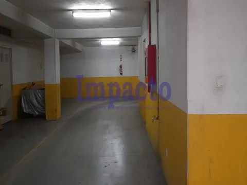 Garagem T0 - So Joo da Madeira, So Joo da Madeira, Aveiro - Miniatura: 7/8