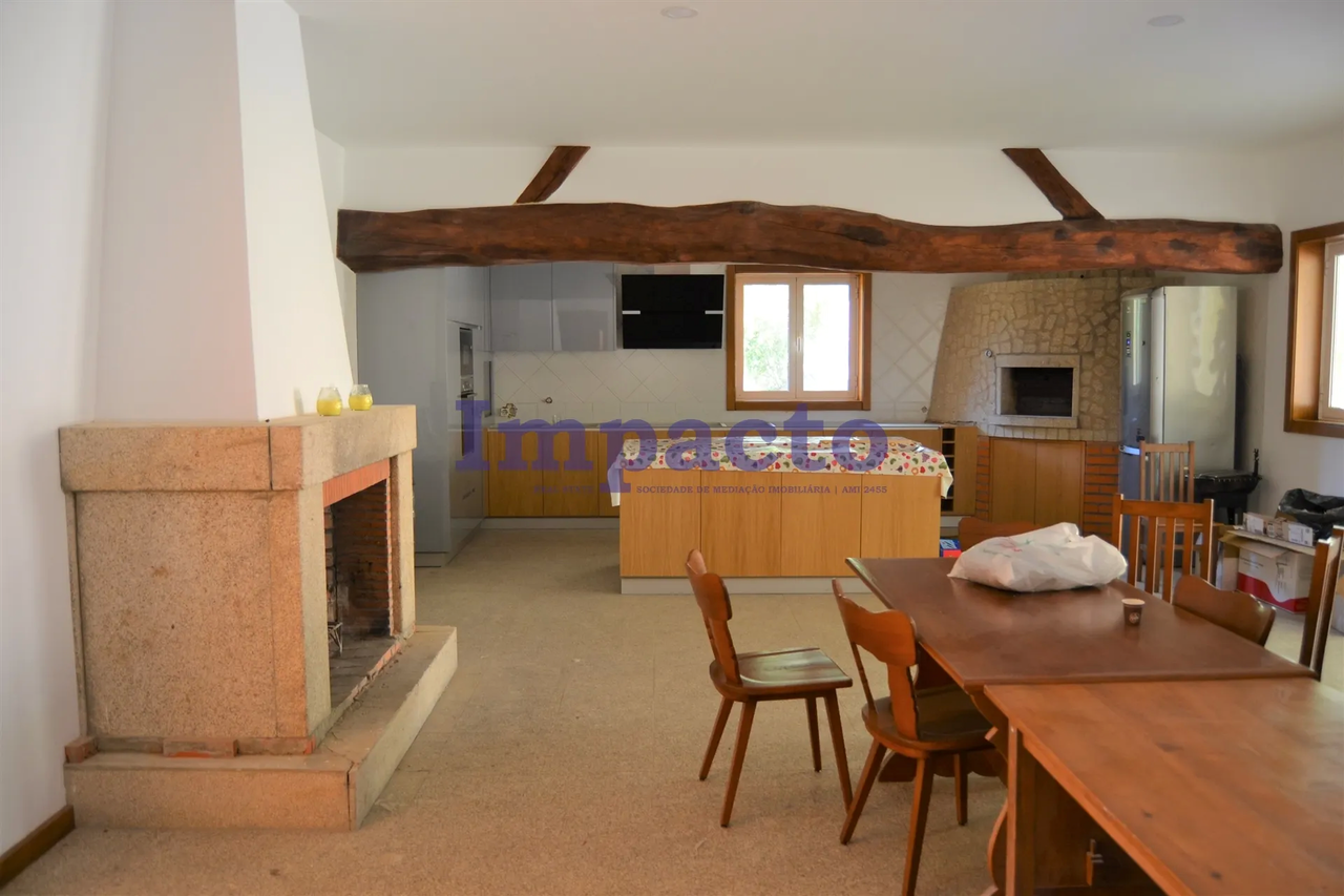 Moradia T6 - Faj�es, Oliveira de Azem�is, Aveiro - Imagem grande