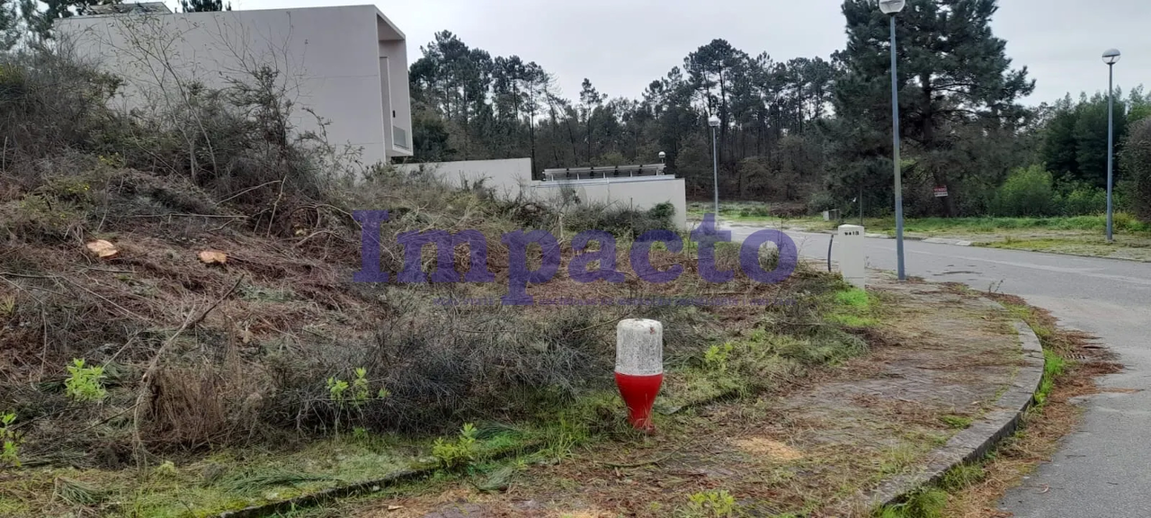 Terreno Urbano - Oliveira de Azemeis, Oliveira de Azeméis, Aveiro
