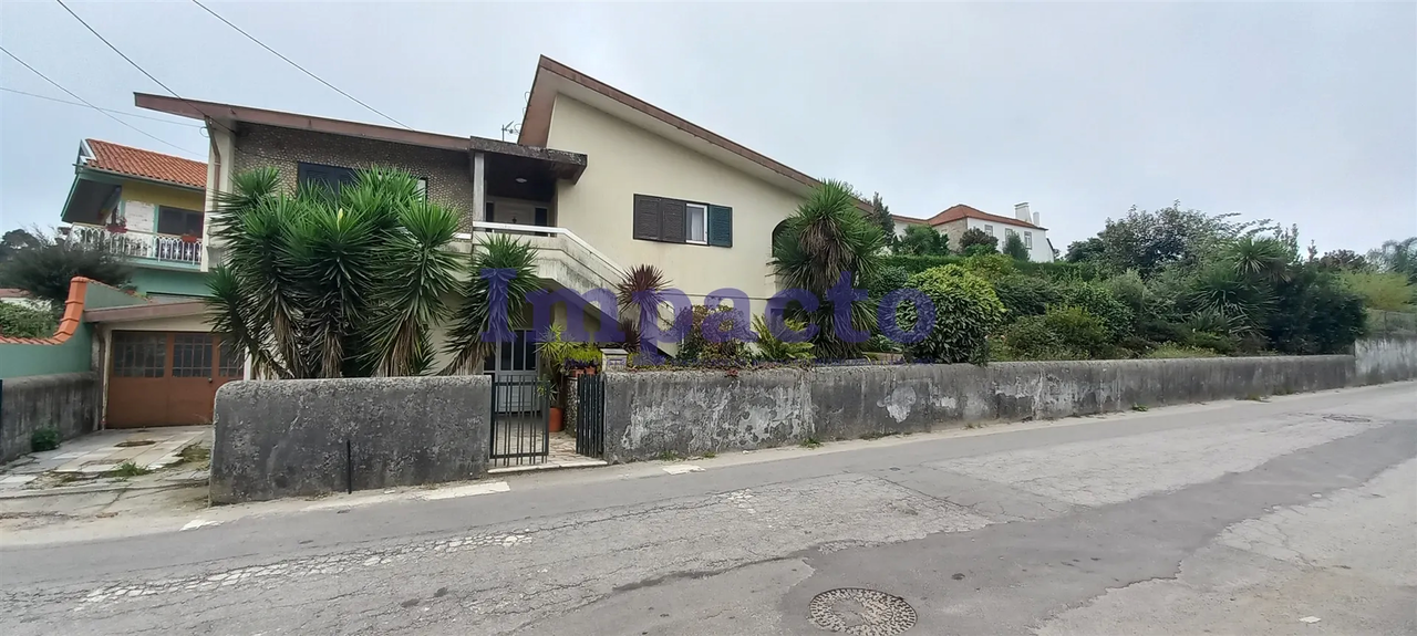 Moradia T3 - Faj�es, Oliveira de Azem�is, Aveiro - Miniatura: 1/9