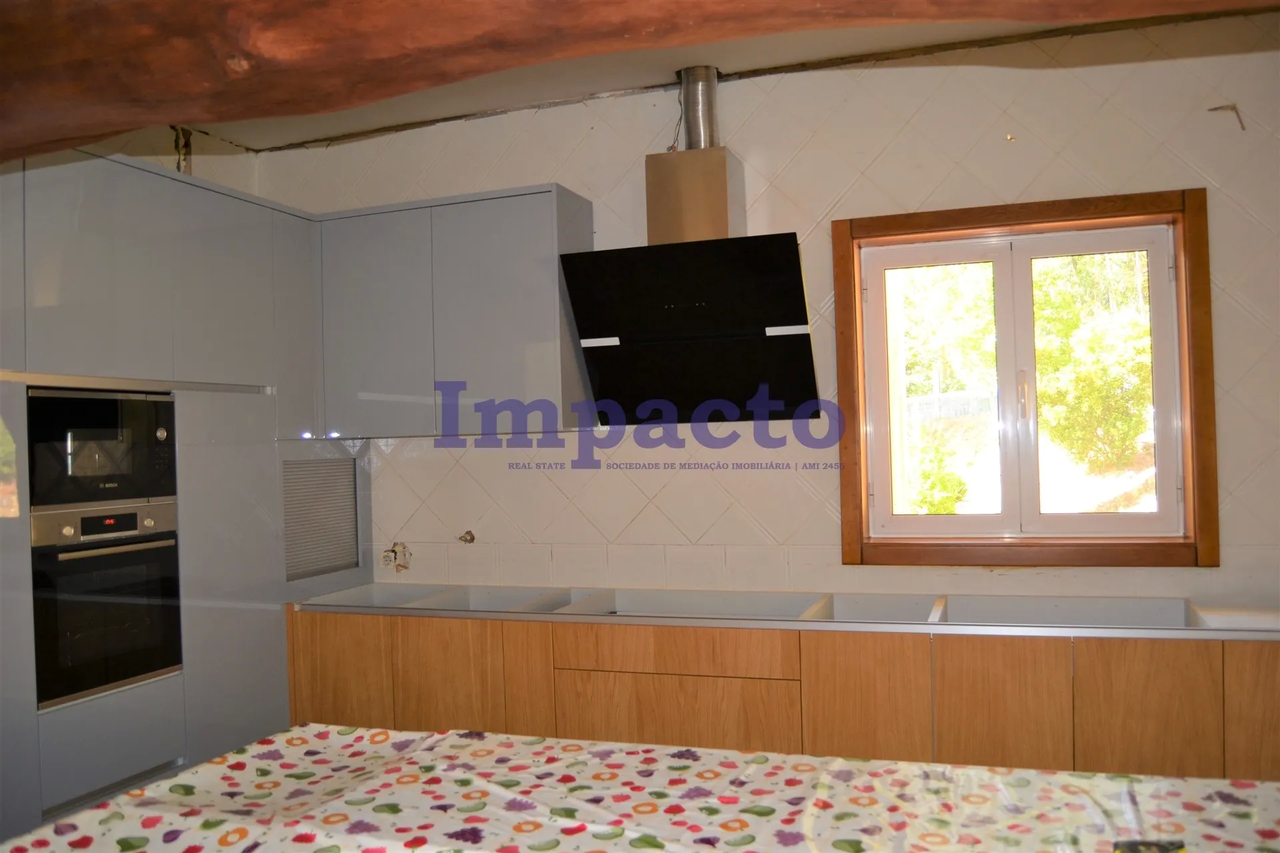 Moradia T6 - Faj�es, Oliveira de Azem�is, Aveiro - Miniatura: 9/9