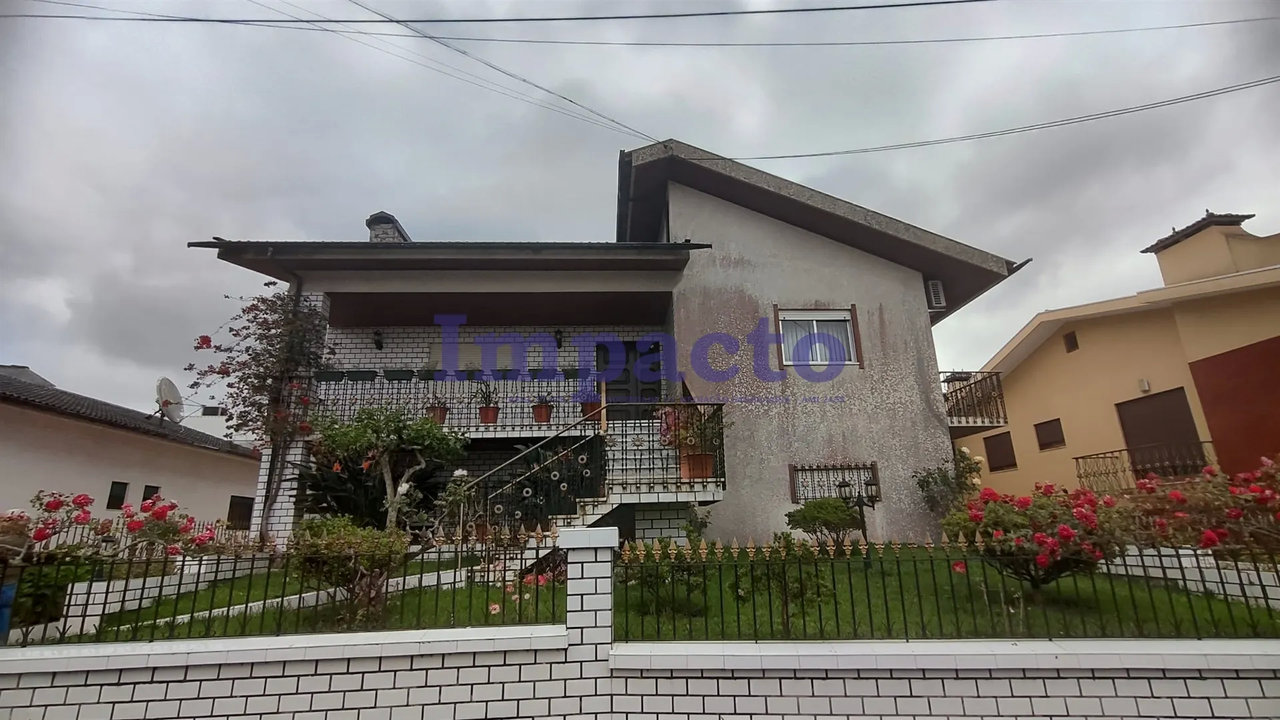 Moradia T3 - S�o Roque, Oliveira de Azem�is, Aveiro