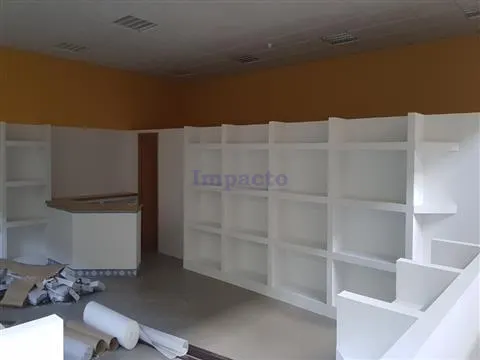 Loja T0 - Albergaria-a-Velha, Albergaria-a-Velha, Aveiro - Miniatura: 7/8