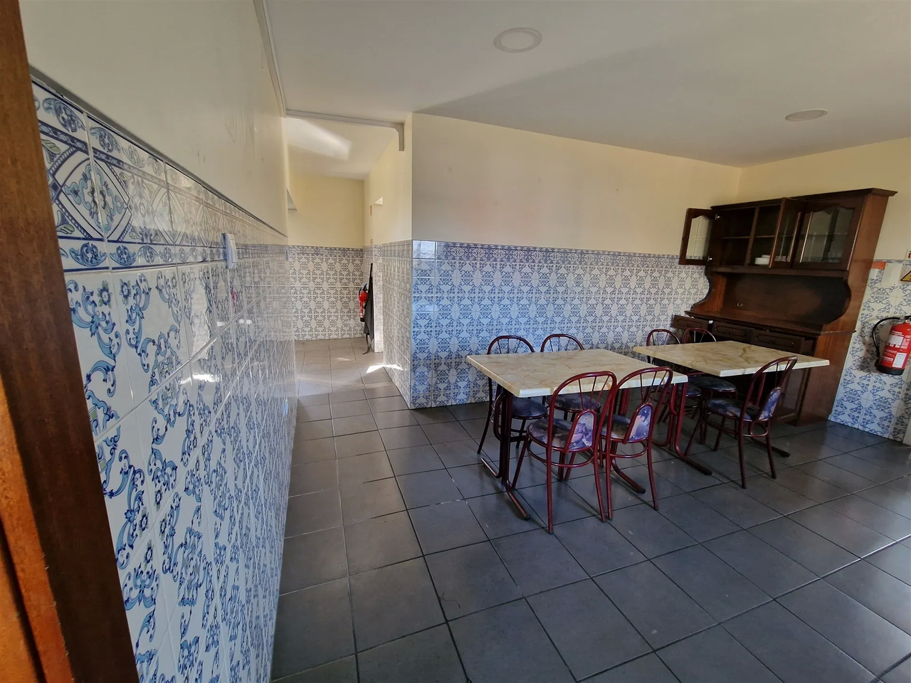 Loja - Carregosa, Oliveira de Azem�is, Aveiro - Miniatura: 2/9