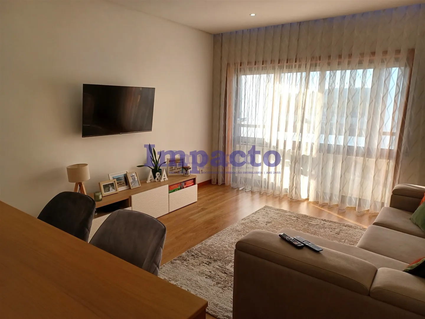 Apartamento T3 - Milheirs de Poiares, Santa Maria da Feira, Aveiro - Miniatura: 1/9