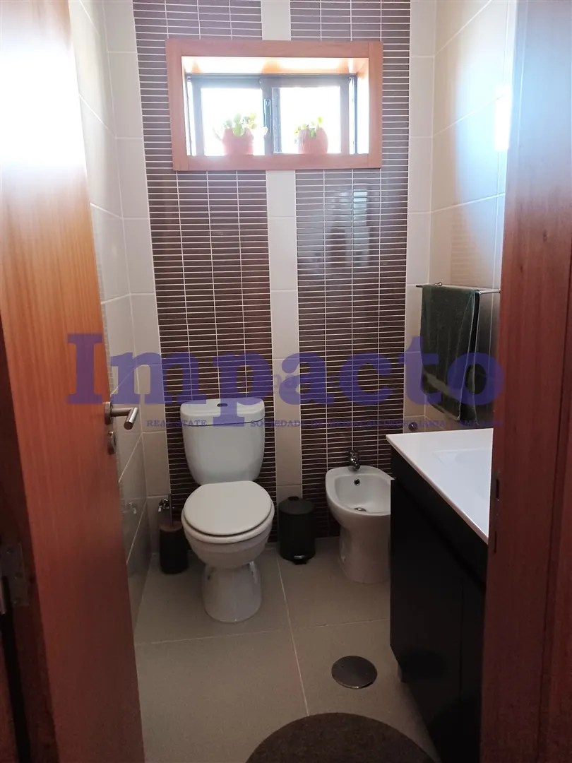 Apartamento T3 - Milheirs de Poiares, Santa Maria da Feira, Aveiro - Miniatura: 5/9