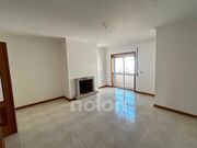 Apartamento T3 - Santiago de Riba-Ul, Oliveira de Azemis, Aveiro - Miniatura: 8/9