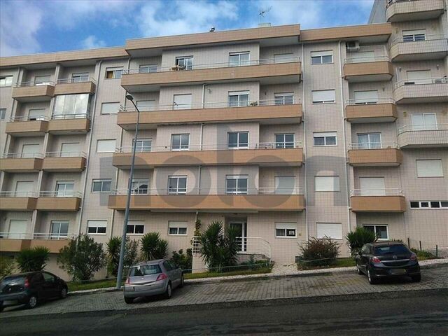 Apartamento T3 - Santiago de Riba-Ul, Oliveira de Azeméis, Aveiro - Imagem grande