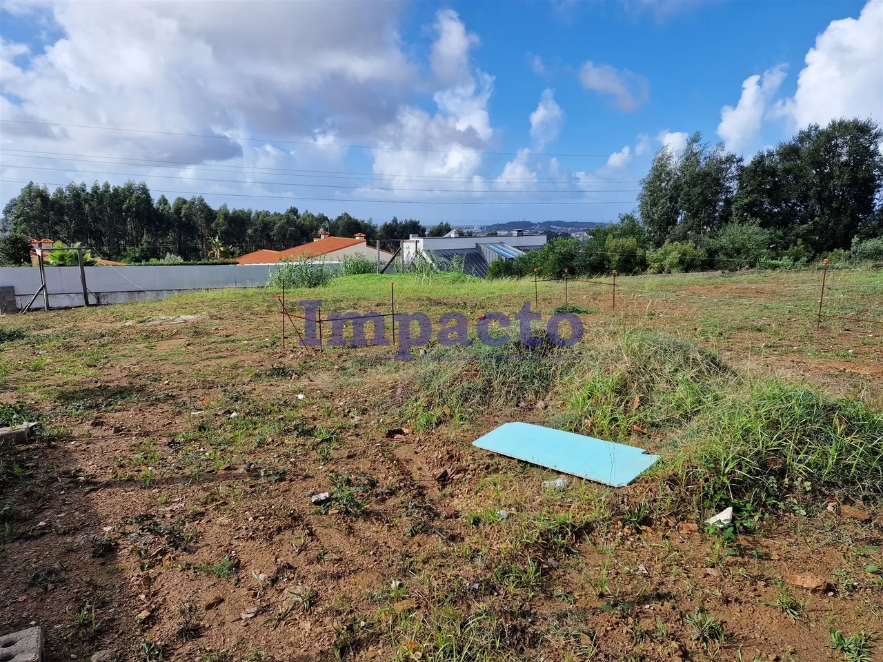 Terreno R�stico - Escap�es, Santa Maria da Feira, Aveiro - Miniatura: 1/9