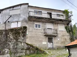 Moradia T3 - Candemil, Amarante, Porto