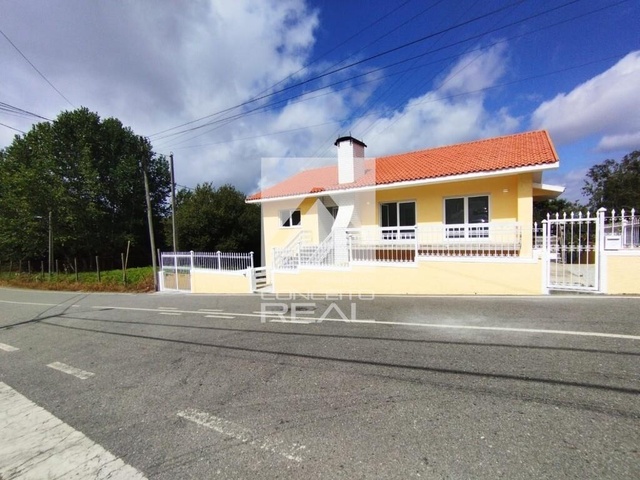 Moradia T3 - Argoncilhe, Santa Maria da Feira, Aveiro - Imagem grande