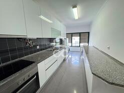 Apartamento T2 - Quinta do Infantado, Loures, Lisboa