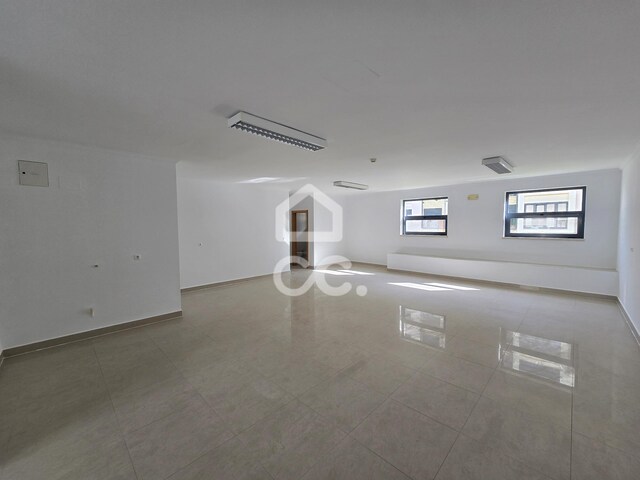 Loja T0 - N�o Definido, Loures, Lisboa - Imagem grande