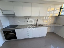 Apartamento T3 - Feij�, Almada, Set�bal - Miniatura: 2/31