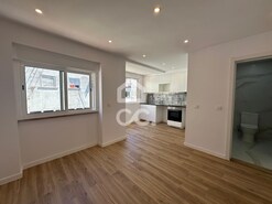 Apartamento T2 - Queluz e Belas, Sintra, Lisboa
