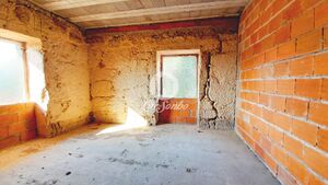 Moradia T3 - Arnoso, Vila Nova de Famalic�o, Braga - Miniatura: 15/24