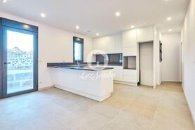 Moradia T5 - S�o Mamede de Infesta, Matosinhos, Porto - Miniatura: 3/18