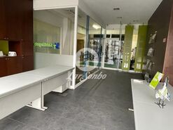 Escrit�rio - Bougado, Trofa, Porto - Miniatura: 1/4
