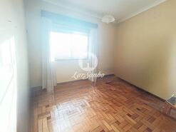 Moradia > T6 - Fornelo e Vair�o, Vila do Conde, Porto - Miniatura: 8/27