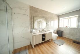 Moradia T5 - Vila Nova de Famalic�o, Vila Nova de Famalic�o, Braga - Miniatura: 9/21