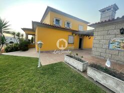 Moradia T4 - Ribeir�o, Vila Nova de Famalic�o, Braga - Miniatura: 26/28