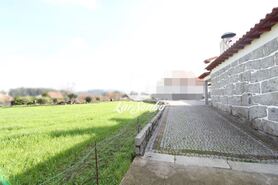 Quinta T3 - Seide, Vila Nova de Famalic�o, Braga - Miniatura: 1/23