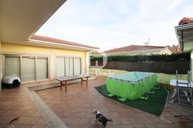 Moradia T3 - Fradelos, Vila Nova de Famalic�o, Braga