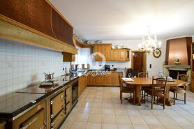 Moradia T4 - Ribeir�o, Vila Nova de Famalic�o, Braga - Miniatura: 2/25