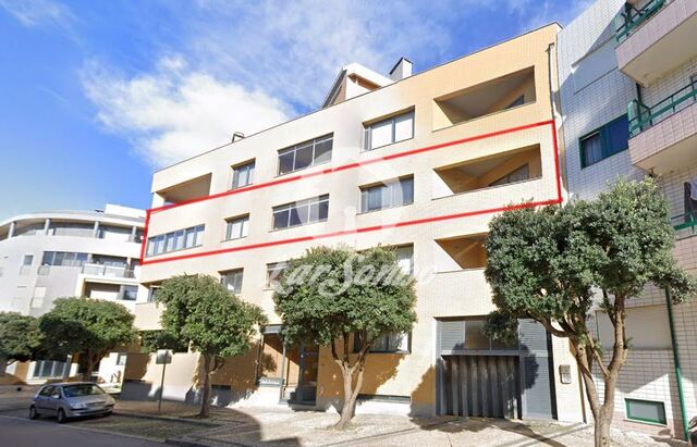 Apartamento T3 - A Ver-o-Mar, P�voa de Varzim, Porto - Imagem grande