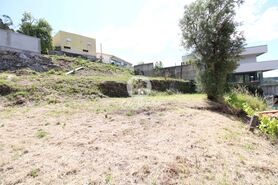 Terreno R�stico - Vale (S�o Martinho), Vila Nova de Famalic�o, Braga - Miniatura: 1/4