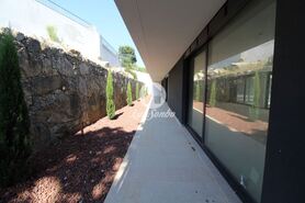 Moradia T4 - Gondifelos, Vila Nova de Famalic�o, Braga - Miniatura: 16/18