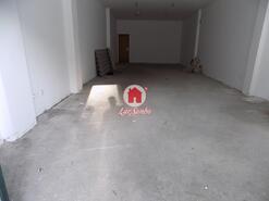 Loja - Requio, Vila Nova de Famalico, Braga