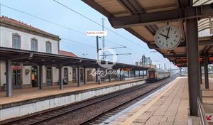 Moradia T3 - Nine, Vila Nova de Famalic�o, Braga - Miniatura: 24/25