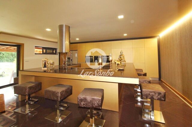 Moradia T3 - Vila Nova de Famalic�o, Vila Nova de Famalic�o, Braga - Imagem grande