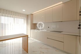 Apartamento T4 - P�voa de Varzim, P�voa de Varzim, Porto - Miniatura: 8/25