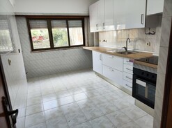 Apartamento T2 - Encosta do Sol, Amadora, Lisboa