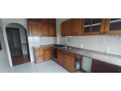 Apartamento T2 - Venteira, Amadora, Lisboa