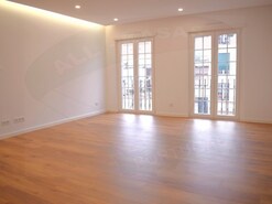 Apartamento T2 - guas Livres, Amadora, Lisboa