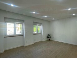 Apartamento T2 - Venteira, Amadora, Lisboa