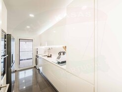 Apartamento T3 - Venteira, Amadora, Lisboa
