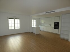 Apartamento T2 - �guas Livres, Amadora, Lisboa
