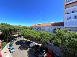 Apartamento T2 - Venteira, Amadora, Lisboa