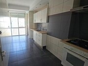 Apartamento T2 - Mina de gua, Amadora, Lisboa - Miniatura: 1/9