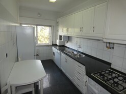 Apartamento T3 - Mina de �gua, Amadora, Lisboa