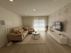 Apartamento T2 - Venteira, Amadora, Lisboa