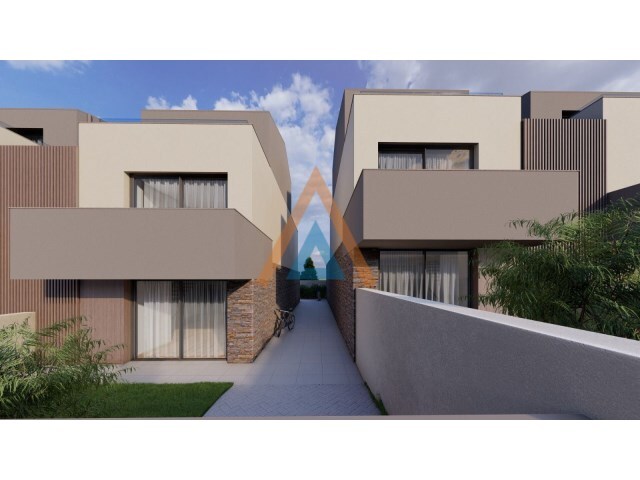 Moradia T3 - So Felix da Marinha, Vila Nova de Gaia, Porto - Imagem grande
